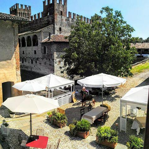 Locanda Dei Nobili Viaggiatori Cavernago Exteriér fotografie